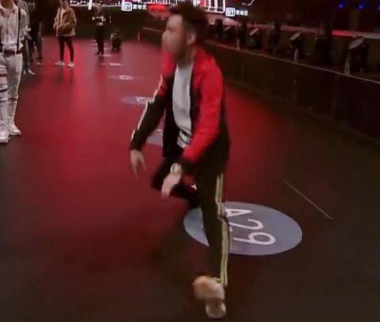 如果新说唱靠比梗晋级,那今年四强非小丑 暴扣 小鸭哥 孙旭莫属 | 第14张 | 嘻哈中国 如果新说唱靠比梗晋级,那今年四强非小丑 暴扣 小鸭哥 孙旭莫属 | 第14张