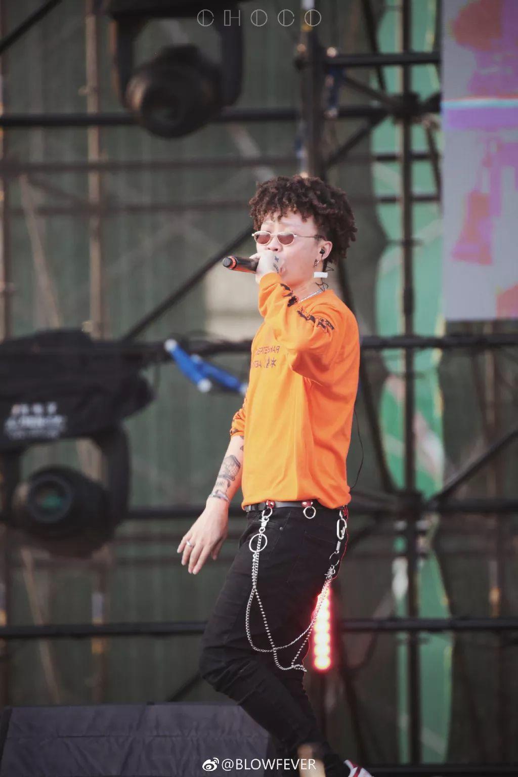 去年新说唱吴亦凡战队中,隐藏着最不起眼的一个狠角色! | 第8张 | 嘻哈中国 去年新说唱吴亦凡战队中,隐藏着最不起眼的一个狠角色! | 第8张