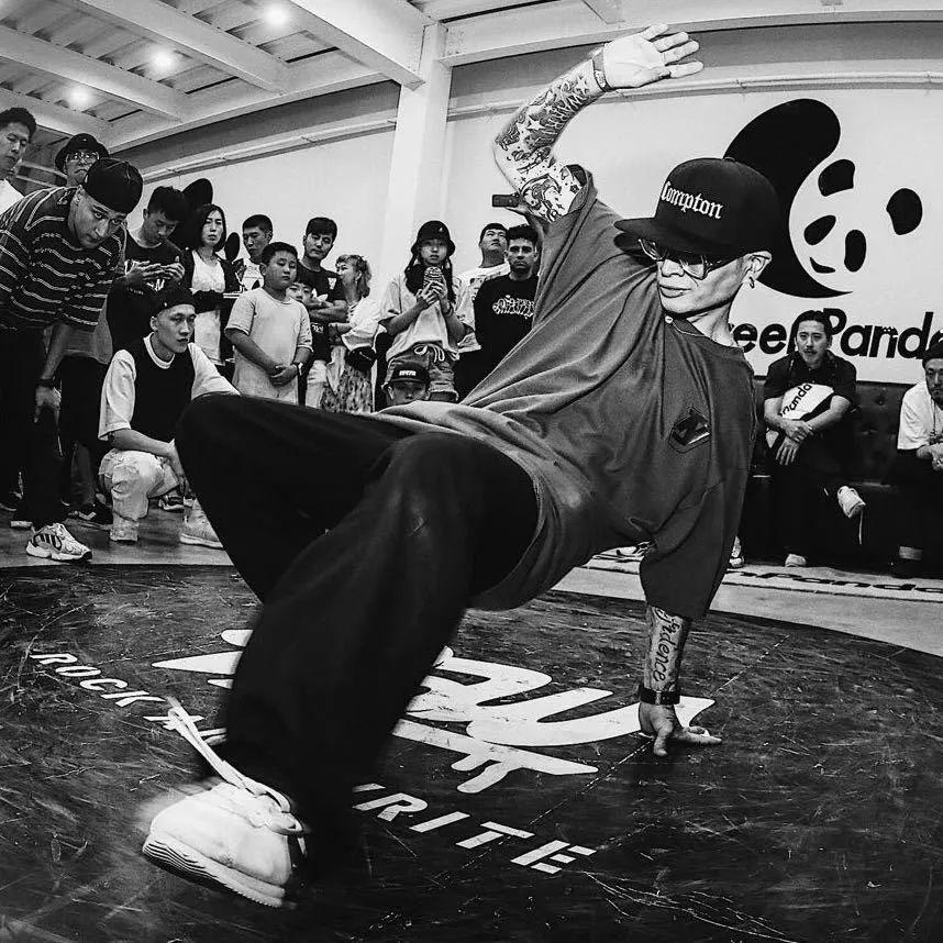 3人组的小BBOY团队凭什么杀入BIS全国四强？