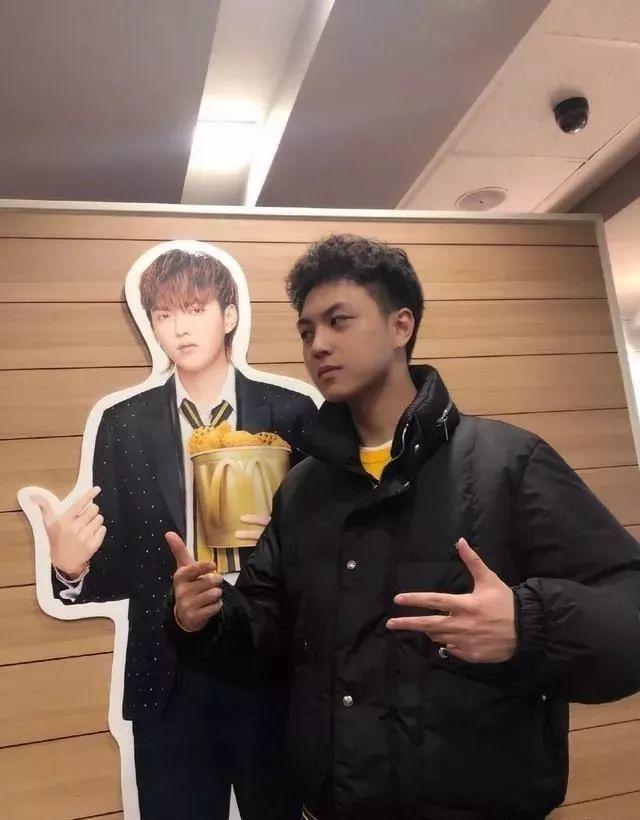 骂吴亦凡的rapper那么多 但说唱圈里最浮夸的3Bangz却给玩砸了 | 第4张 | 嘻哈中国 骂吴亦凡的rapper那么多 但说唱圈里最浮夸的3Bangz却给玩砸了 | 第4张