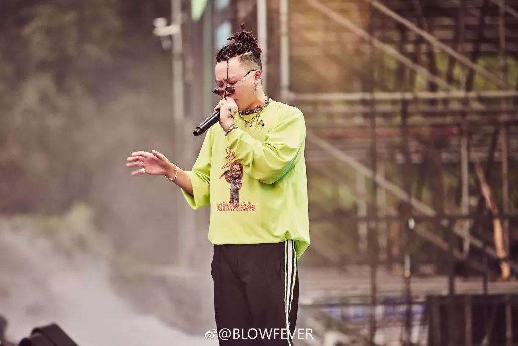 去年新说唱吴亦凡战队中,隐藏着最不起眼的一个狠角色! | 第4张 | 嘻哈中国 去年新说唱吴亦凡战队中,隐藏着最不起眼的一个狠角色! | 第4张