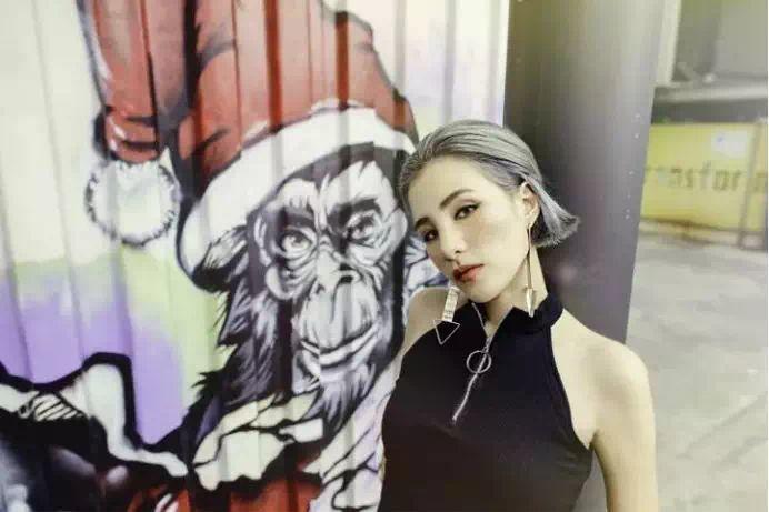 一大波女rapper,本可以靠颜值,却非要用才华吊打脸谱式网红? | 第10张 | 嘻哈中国 一大波女rapper,本可以靠颜值,却非要用才华吊打脸谱式网红? | 第10张