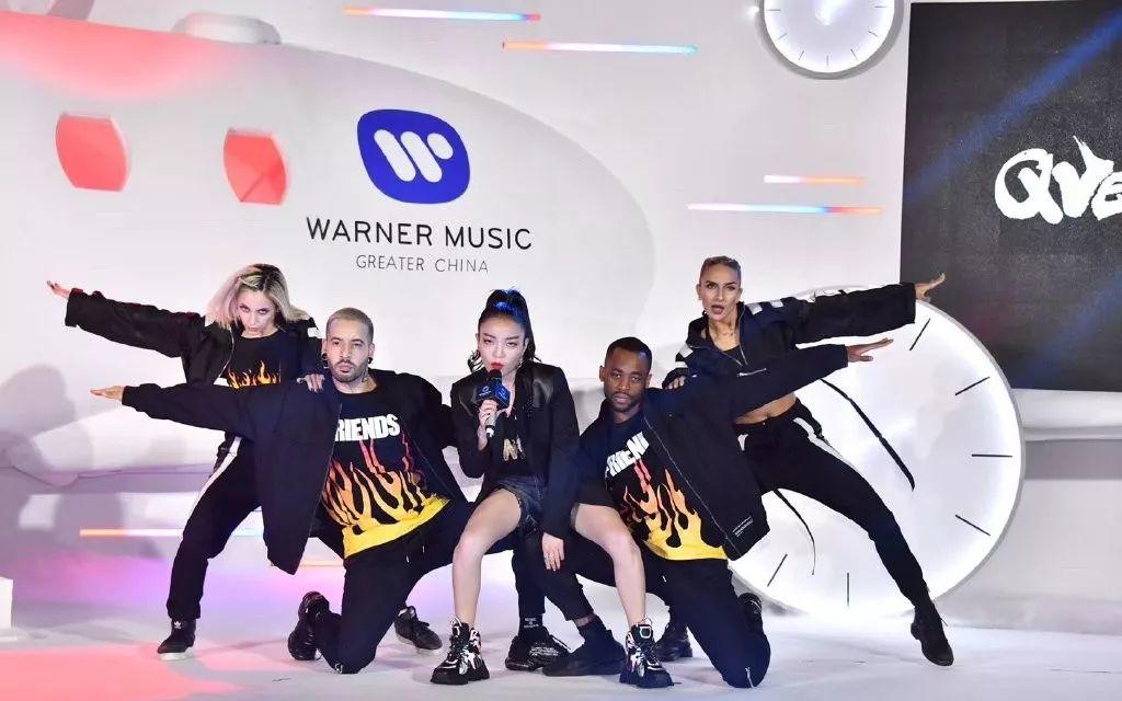 从地下到主流,VaVa毛衍七才是完美典范 | 第2张 | 嘻哈中国 从地下到主流,VaVa毛衍七才是完美典范 | 第2张