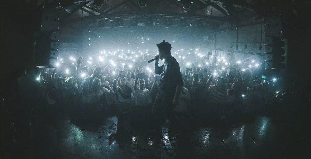 插头专访 | 宝石GEM:来左边跟我一起画个龙... ... | 第3张 | 嘻哈中国 插头专访 | 宝石GEM:来左边跟我一起画个龙... ... | 第3张