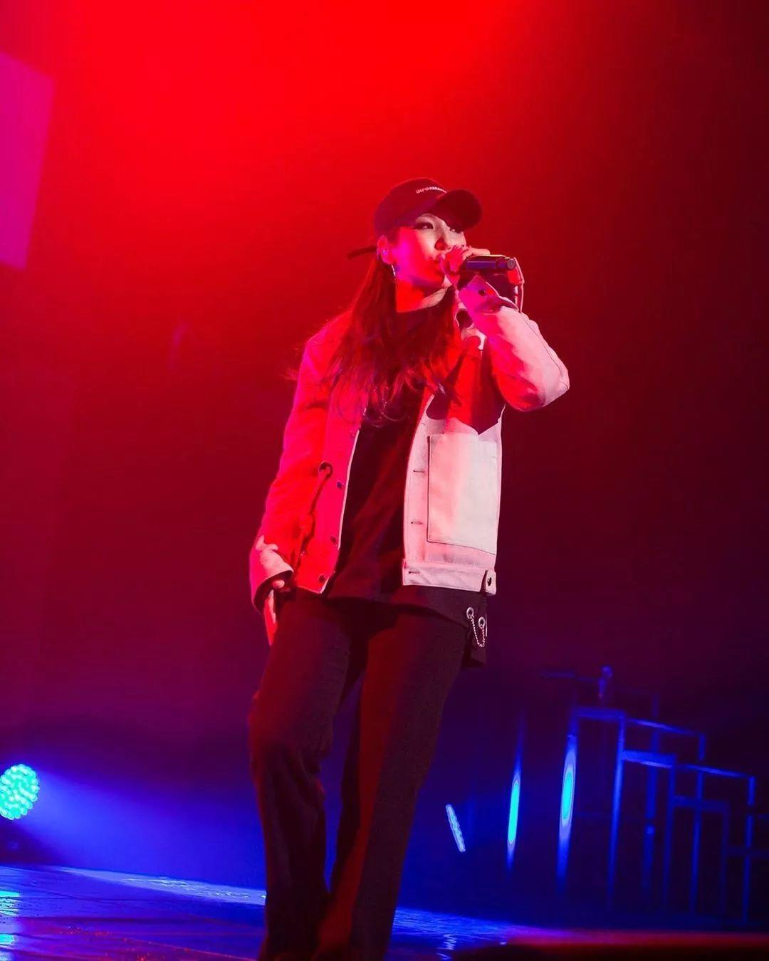 拿下了说唱比赛的冠军,这个女rapper超A! | 第6张 | 嘻哈中国 拿下了说唱比赛的冠军,这个女rapper超A! | 第6张