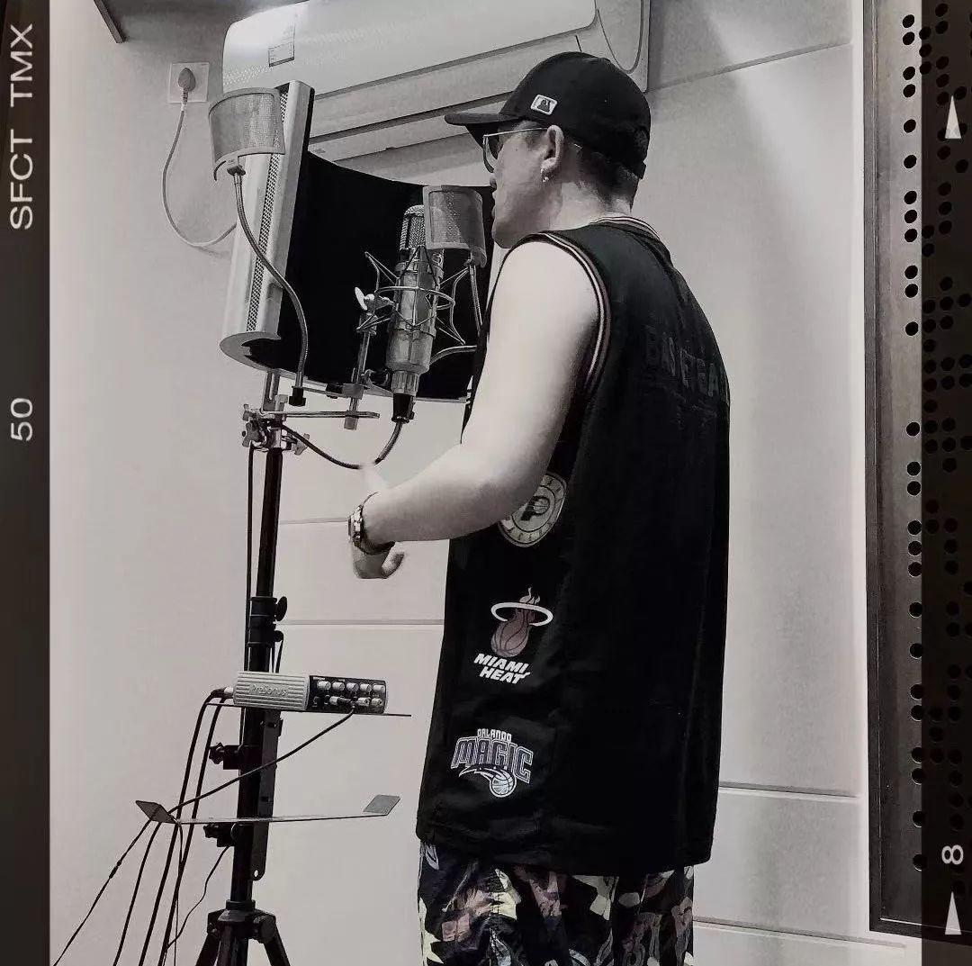 那吾克热发最新Diss:喷谁都不对,我骂自己总行了吧! | 第9张 | 嘻哈中国 那吾克热发最新Diss:喷谁都不对,我骂自己总行了吧! | 第9张