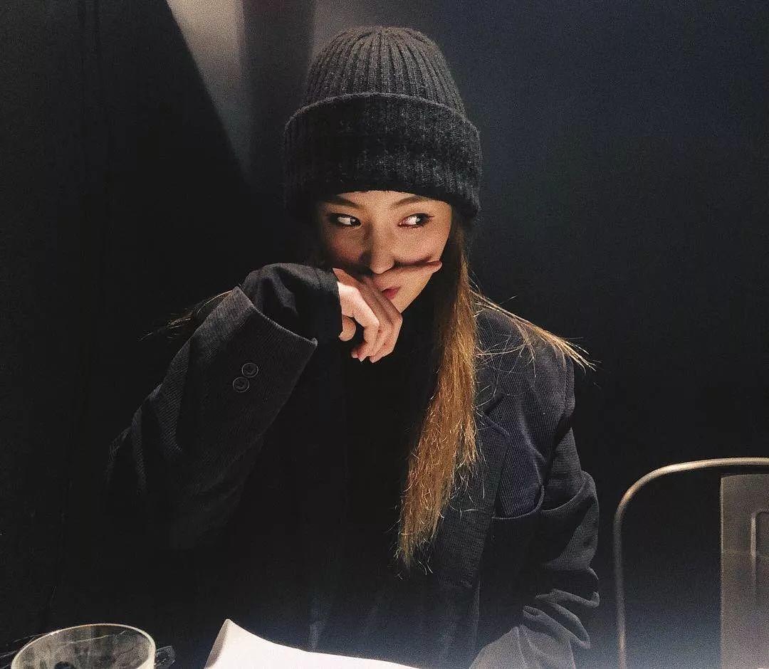 拿下了说唱比赛的冠军,这个女rapper超A! | 第1张 | 嘻哈中国 拿下了说唱比赛的冠军,这个女rapper超A! | 第1张