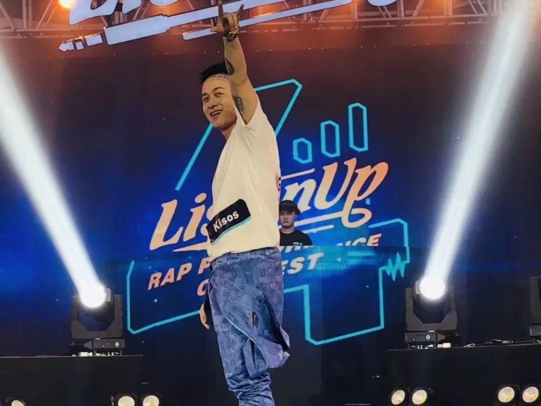 硬扛法老,对抗Buzzy,狠斗杨和苏,Kisos一个人单挑整个活死人?! | 第4张 | 嘻哈中国 硬扛法老,对抗Buzzy,狠斗杨和苏,Kisos一个人单挑整个活死人?! | 第4张