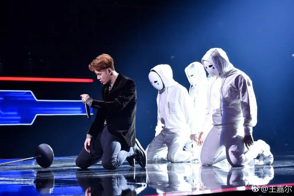 王嘉尔携Rich Brian打破饭圈和说唱圈的Beef | 第19张 | 嘻哈中国 王嘉尔携Rich Brian打破饭圈和说唱圈的Beef | 第19张