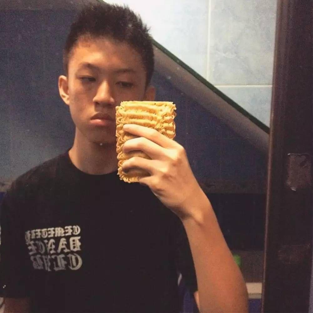 爆红Youtube的说唱大神，除了Rich Brian你还知道几个？