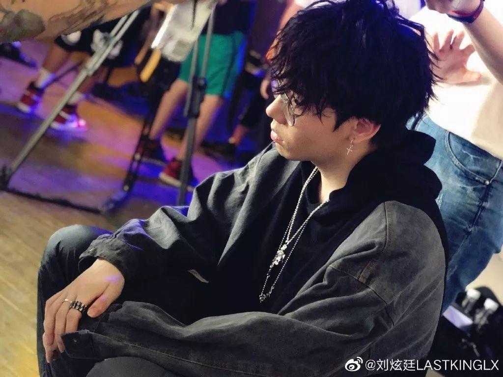 刘炫廷 无名之辈为何能成为今年新说唱最大黑马 | 第10张 | 嘻哈中国 刘炫廷 无名之辈为何能成为今年新说唱最大黑马 | 第10张