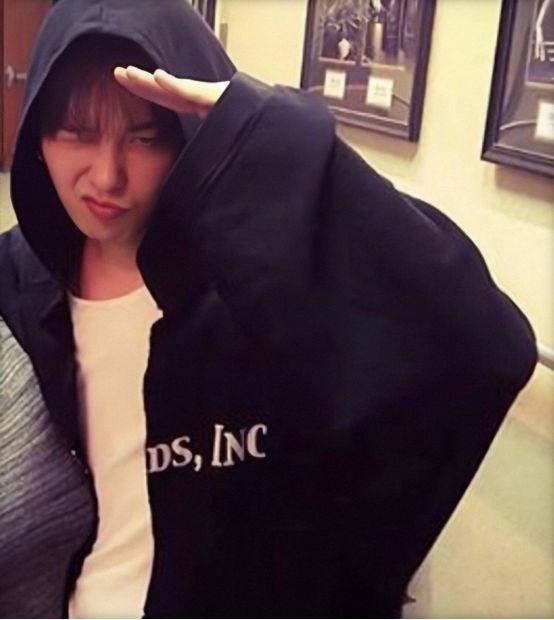 连刚退役的权志龙都要烦透你们这些喜欢模仿他的土味亚逼了! | 第7张 | 嘻哈中国 连刚退役的权志龙都要烦透你们这些喜欢模仿他的土味亚逼了! | 第7张