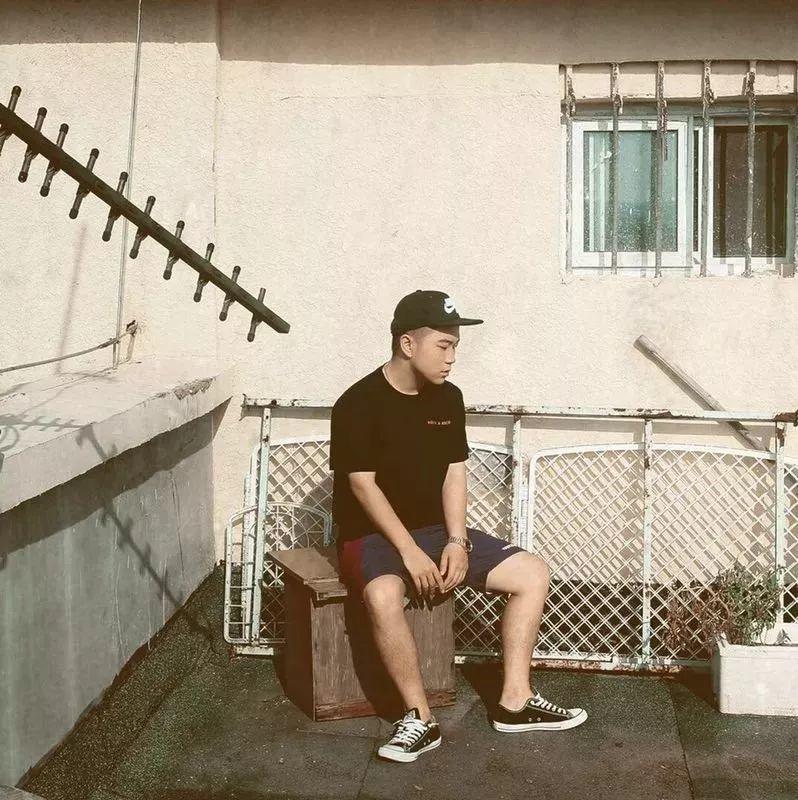 这个从筒子楼里走出来的年轻人,在今年新说唱淘汰了你的老舅宝石 | 第6张 | 嘻哈中国 这个从筒子楼里走出来的年轻人,在今年新说唱淘汰了你的老舅宝石 | 第6张