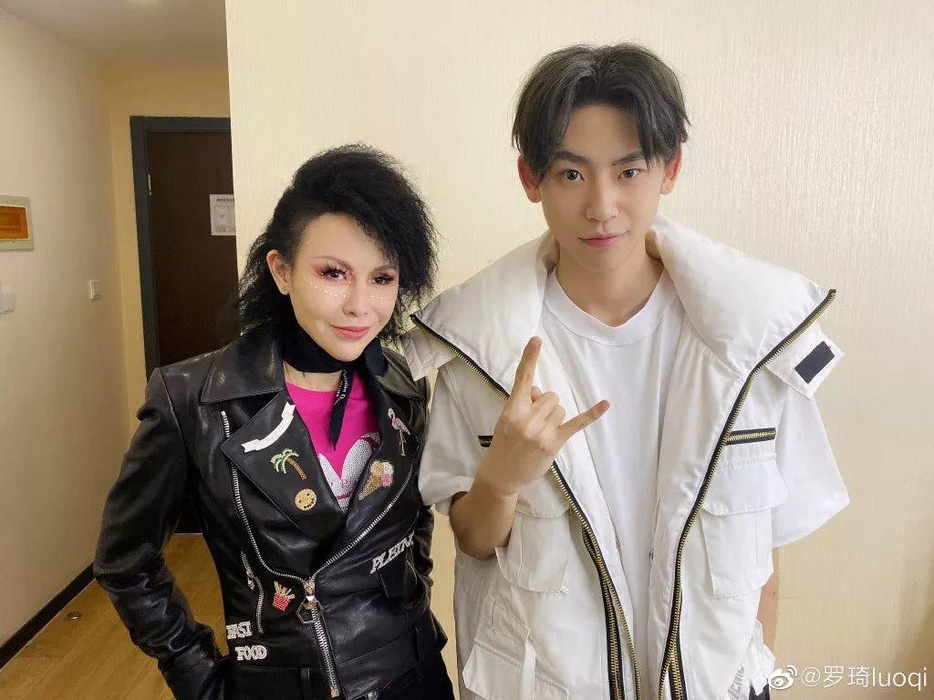小鬼如今已是“有嘻哈”中最具流量的rapper | 第4张 | 嘻哈中国 小鬼如今已是“有嘻哈”中最具流量的rapper | 第4张