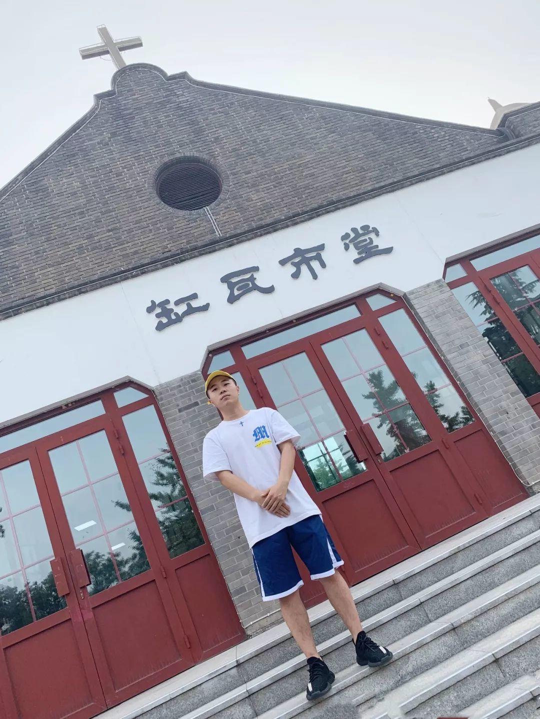 这个从筒子楼里走出来的年轻人,在今年新说唱淘汰了你的老舅宝石 | 第10张 | 嘻哈中国 这个从筒子楼里走出来的年轻人,在今年新说唱淘汰了你的老舅宝石 | 第10张