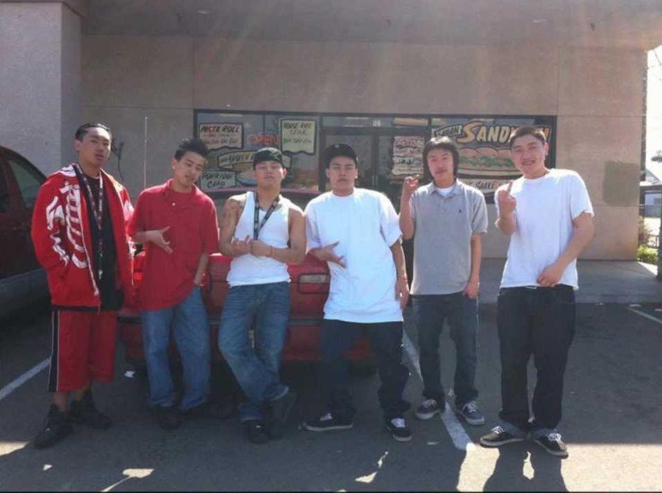 为什么说唱歌手都混过黑帮？