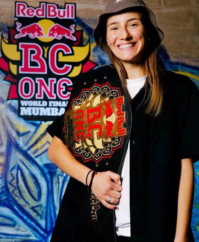 看看这个年仅21岁的俄罗斯女孩如何成为今年BC ONE最大黑马！