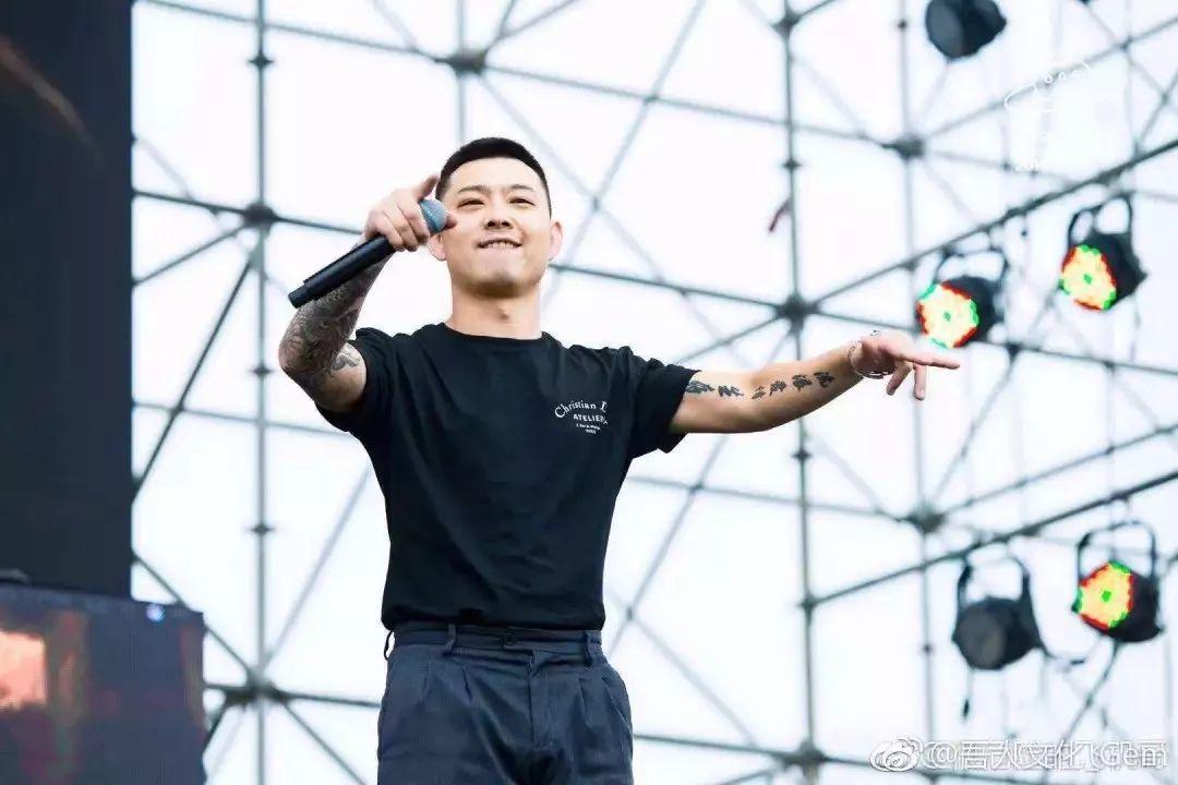 《野狼Disco》背后的那个狠人 | 第11张 | 嘻哈中国 《野狼Disco》背后的那个狠人 | 第11张