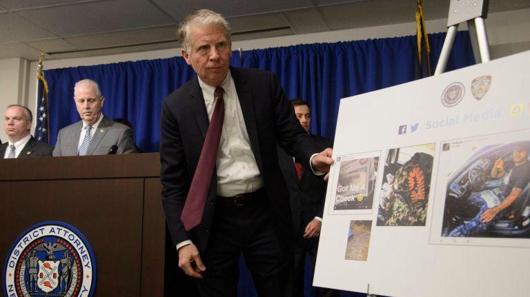 为什么说唱歌手都混过黑帮？