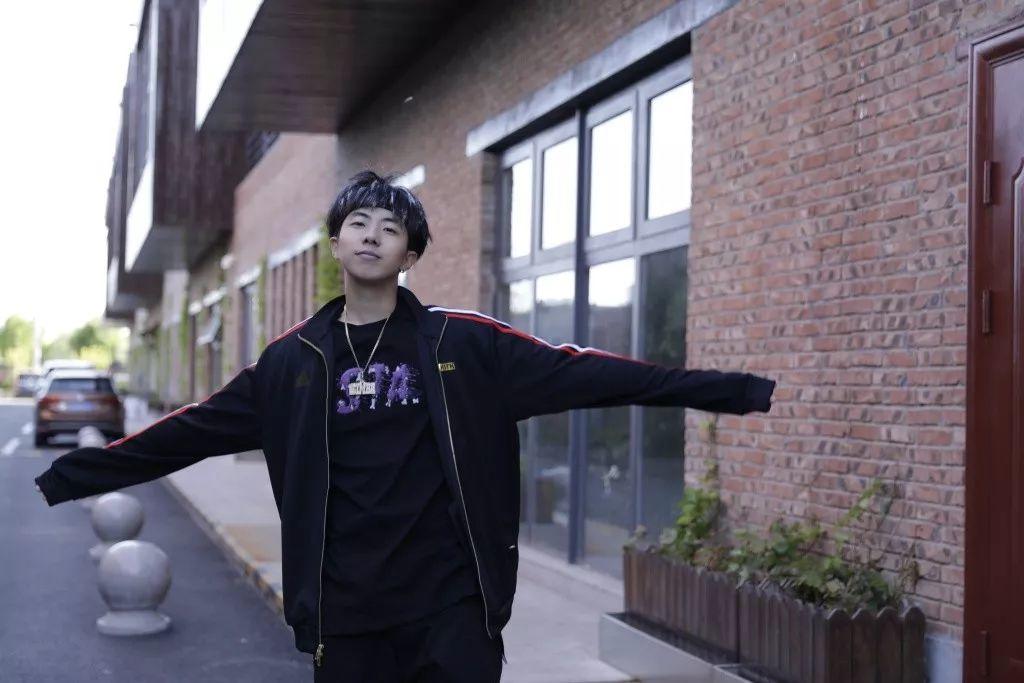 辛巴,说唱圈的一股清流 | 第5张 | 嘻哈中国 辛巴,说唱圈的一股清流 | 第5张