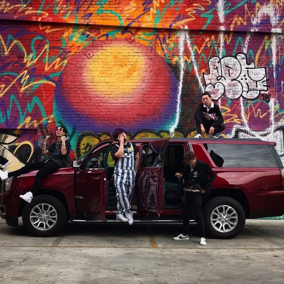 对话KnowKnow:我只是唱出了我的生活,但总有人觉得我在装逼 | 第4张 | 嘻哈中国 对话KnowKnow:我只是唱出了我的生活,但总有人觉得我在装逼 | 第4张