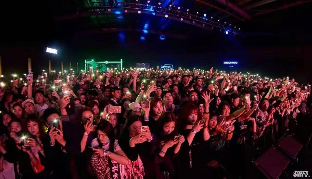 现在的Rapper已经拽到不想演就不演了?我觉得不行。 | 第5张 | 嘻哈中国 现在的Rapper已经拽到不想演就不演了?我觉得不行。 | 第5张