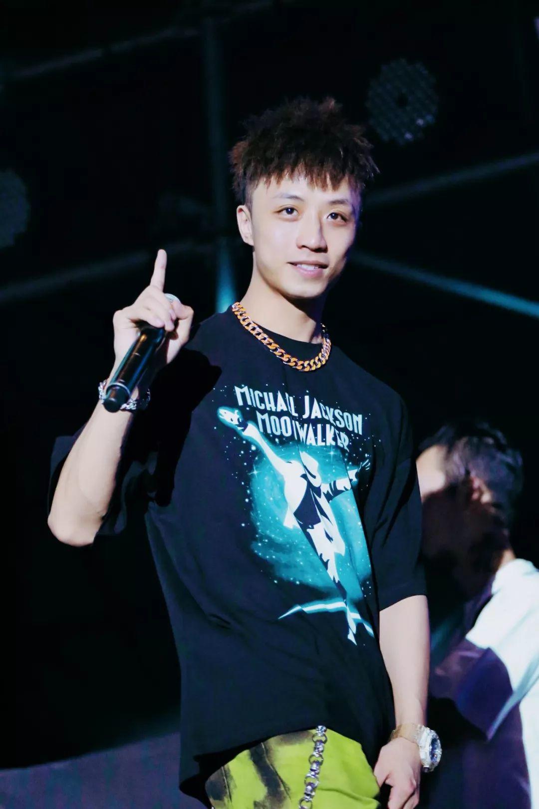 都说最怕rapper唱情歌,而我更怕battle MC唱情歌 | 第3张 | 嘻哈中国 都说最怕rapper唱情歌,而我更怕battle MC唱情歌 | 第3张