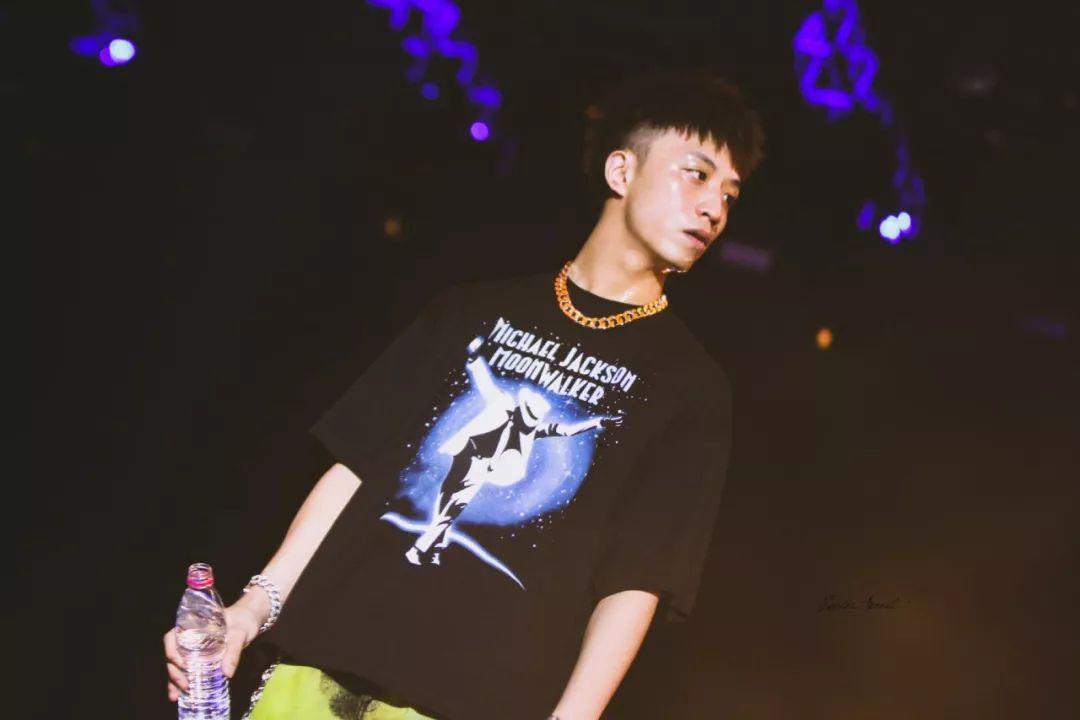 凭什么都说王齐铭是GO$H里最普通的那一个? | 第6张 | 嘻哈中国 凭什么都说王齐铭是GO$H里最普通的那一个? | 第6张