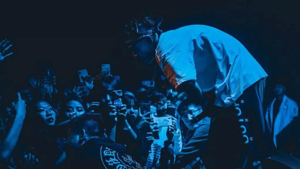 刘聪新一轮巡演,两秒售罄,竟然引发了老粉和节目粉之间的骂战… | 第10张 | 嘻哈中国 刘聪新一轮巡演,两秒售罄,竟然引发了老粉和节目粉之间的骂战… | 第10张