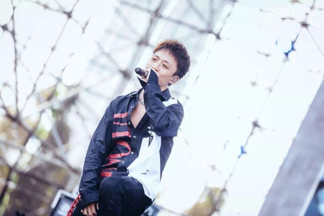 凭什么都说王齐铭是GO$H里最普通的那一个? | 第3张 | 嘻哈中国 凭什么都说王齐铭是GO$H里最普通的那一个? | 第3张