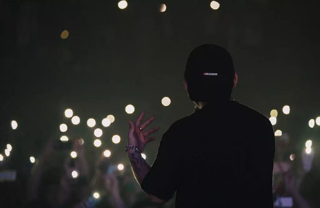 派克特:现在回头看跟丁飞和BB的Battle会有点尴尬 | 第9张 | 嘻哈中国 派克特:现在回头看跟丁飞和BB的Battle会有点尴尬 | 第9张