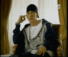 草粉还是被粉草，这些疯狂的女粉丝以爬上男Rapper的床为荣？