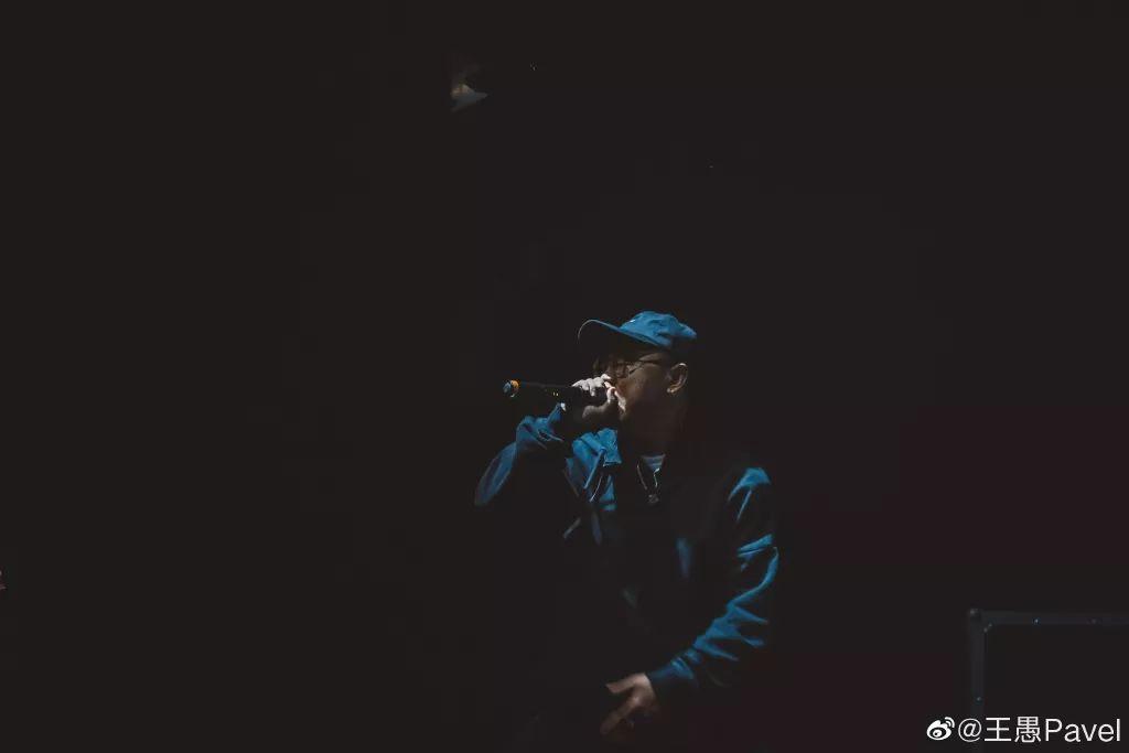 他是说唱圈每年救人最多的rapper，其中99%都是他的粉丝