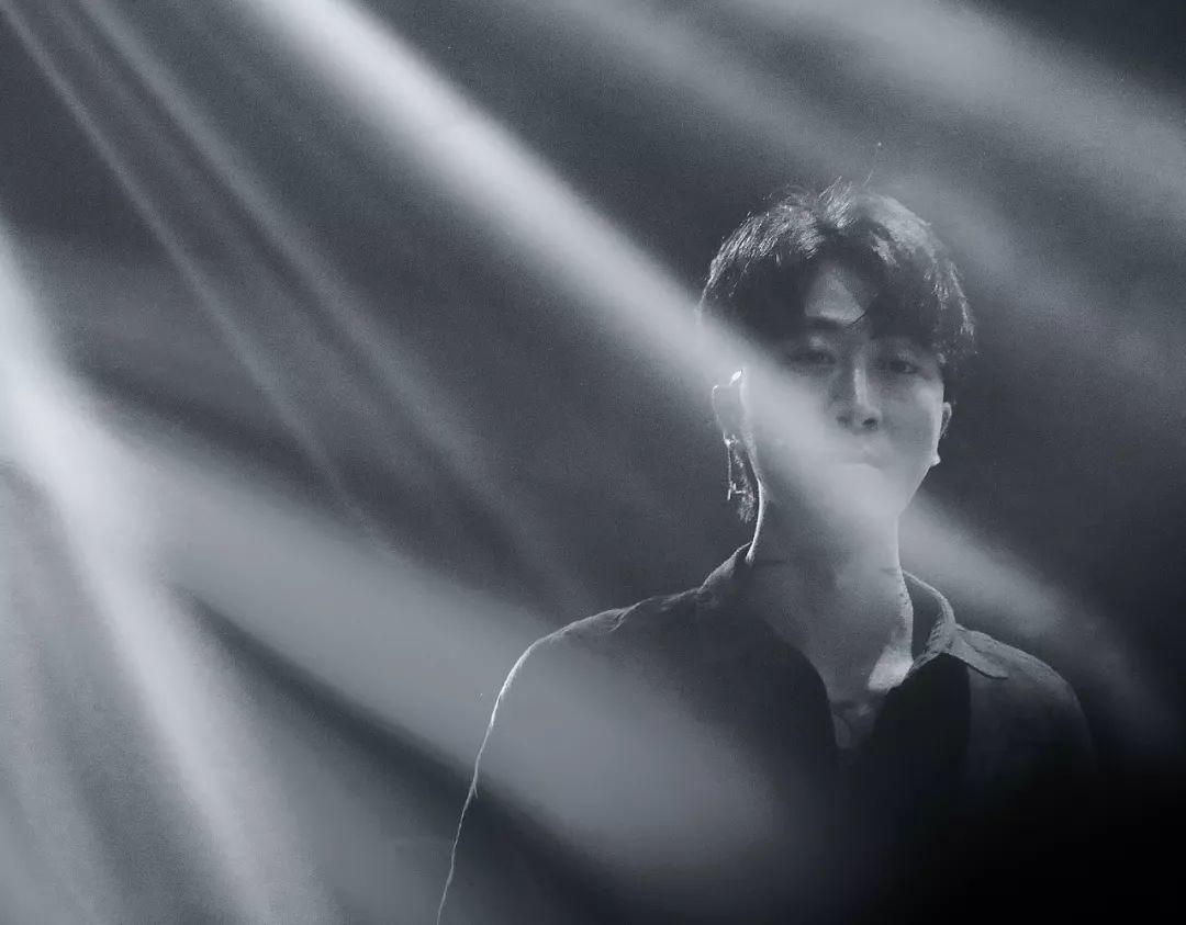 专访丁飞:准备百万级奖金办作品比赛,并向医护人员捐赠30万 | 第3张 | 嘻哈中国 专访丁飞:准备百万级奖金办作品比赛,并向医护人员捐赠30万 | 第3张