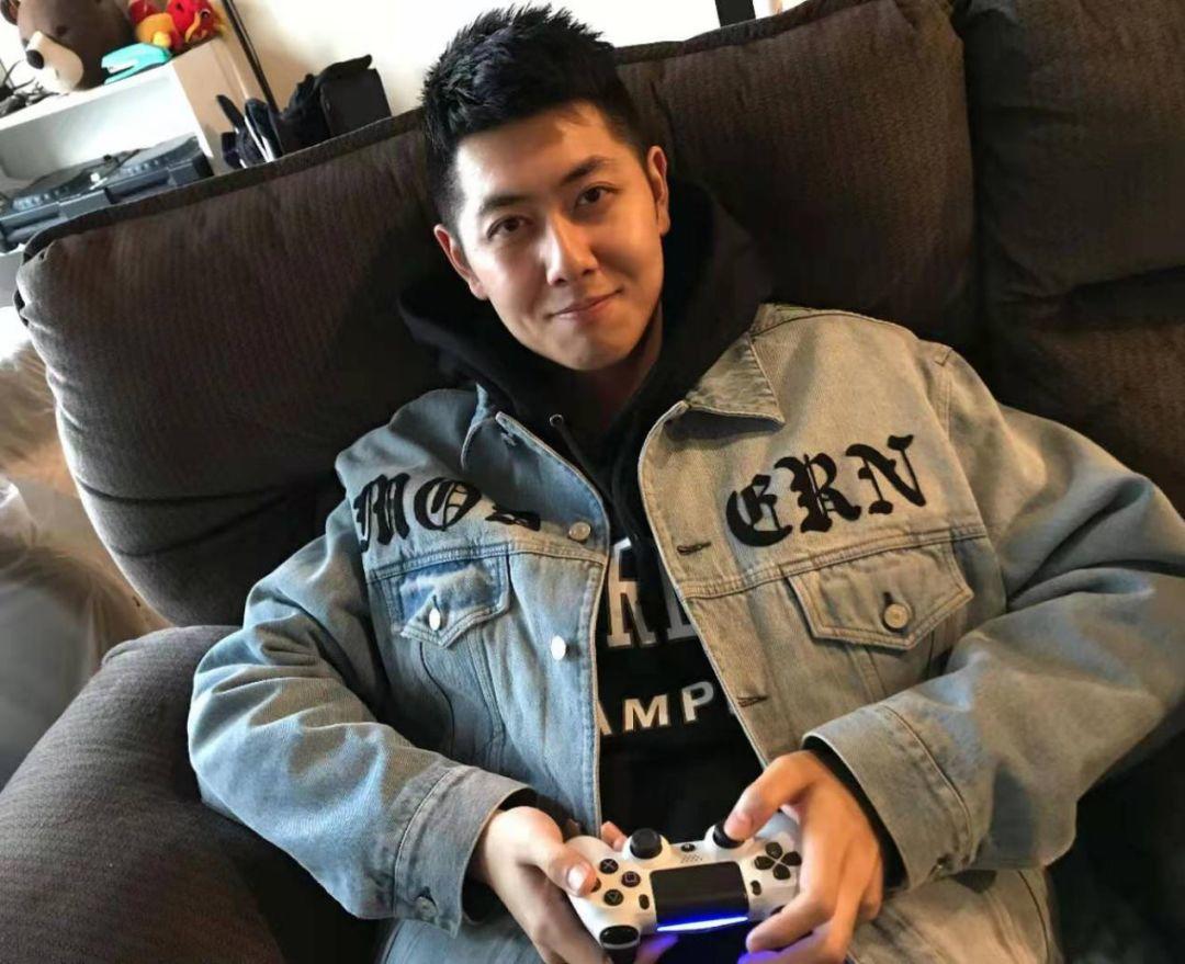 深扒那些rapper隐藏的第二重身份！