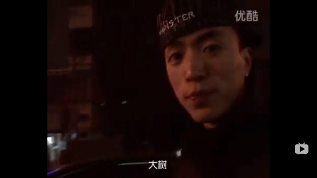 JonyJ究竟为什么叫豆芽?Dzknow和高天佐闹完Beef又和解! | 第9张 | 嘻哈中国 JonyJ究竟为什么叫豆芽?Dzknow和高天佐闹完Beef又和解! | 第9张