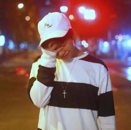 JonyJ光光小青龙GAI大乱斗,Kanye在南京打老师?还有低调的FreeOut | 第17张 | 嘻哈中国 JonyJ光光小青龙GAI大乱斗,Kanye在南京打老师?还有低调的FreeOut | 第17张