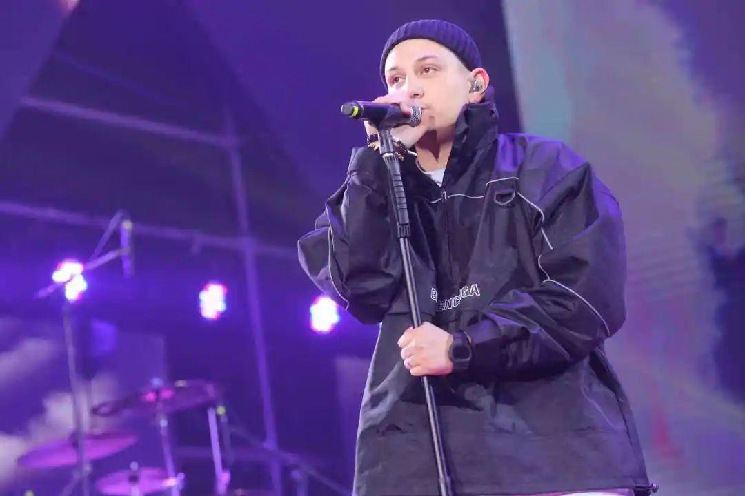 为什么在《中国新说唱》之后，艾热突然“消失”了？ | 第7张