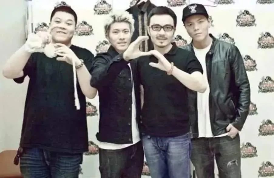 从核工厂中“出产”的刘聪,二十年后成了中文说唱核爆的燃料 | 第4张 | 嘻哈中国 从核工厂中“出产”的刘聪,二十年后成了中文说唱核爆的燃料 | 第4张