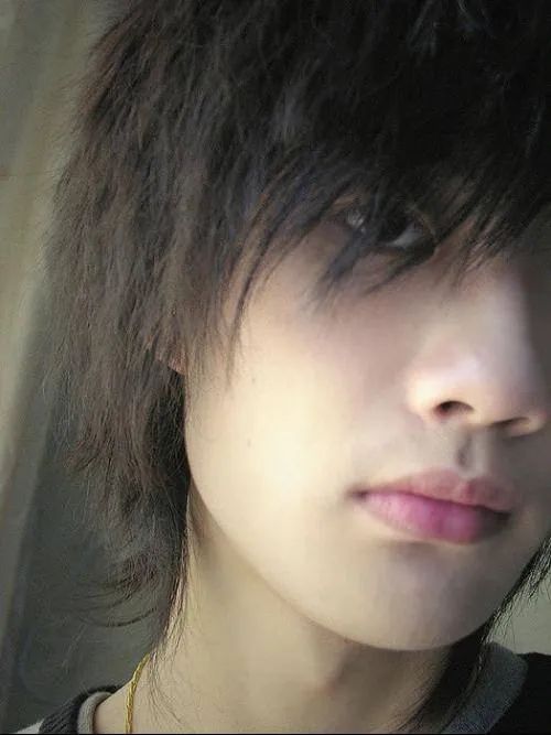 在成为“华语乐坛的良心”之前,许嵩也曾是那个“怼人不倦”的Vae | 第4张 | 嘻哈中国 在成为“华语乐坛的良心”之前,许嵩也曾是那个“怼人不倦”的Vae | 第4张