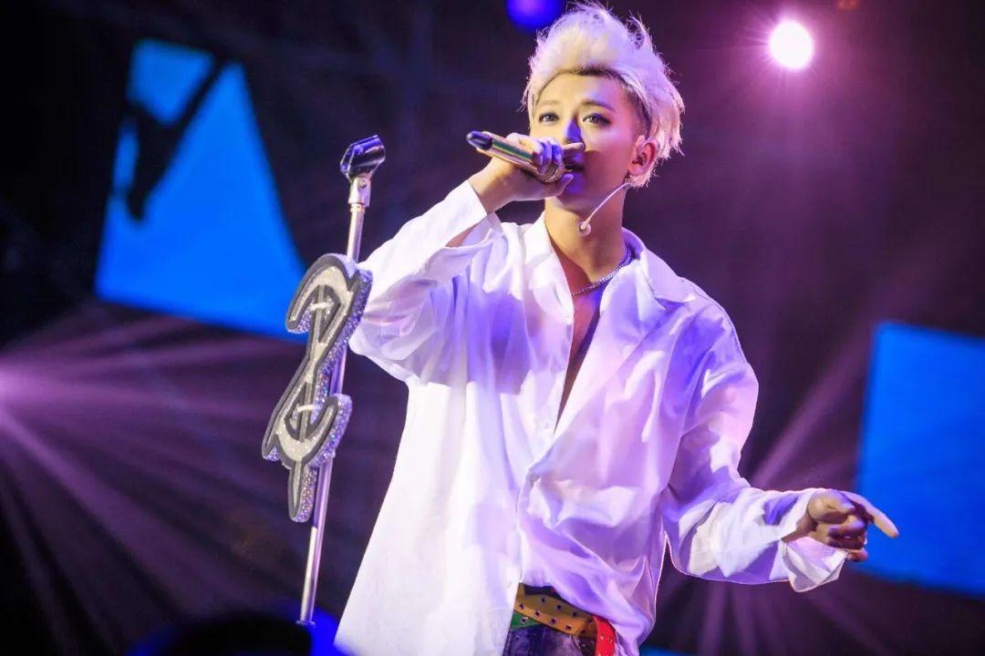 吴亦凡、张艺兴、鹿晗、黄子韬,“归国四子”中谁的说唱水平最吊? | 第8张 | 嘻哈中国 吴亦凡、张艺兴、鹿晗、黄子韬,“归国四子”中谁的说唱水平最吊? | 第8张