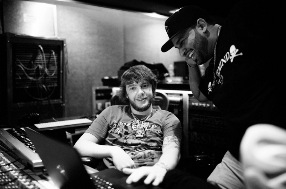 无数一线大牌rapper热单的背后,都隐藏着一个26岁的白人小伙 | 第10张 | 嘻哈中国 无数一线大牌rapper热单的背后,都隐藏着一个26岁的白人小伙 | 第10张