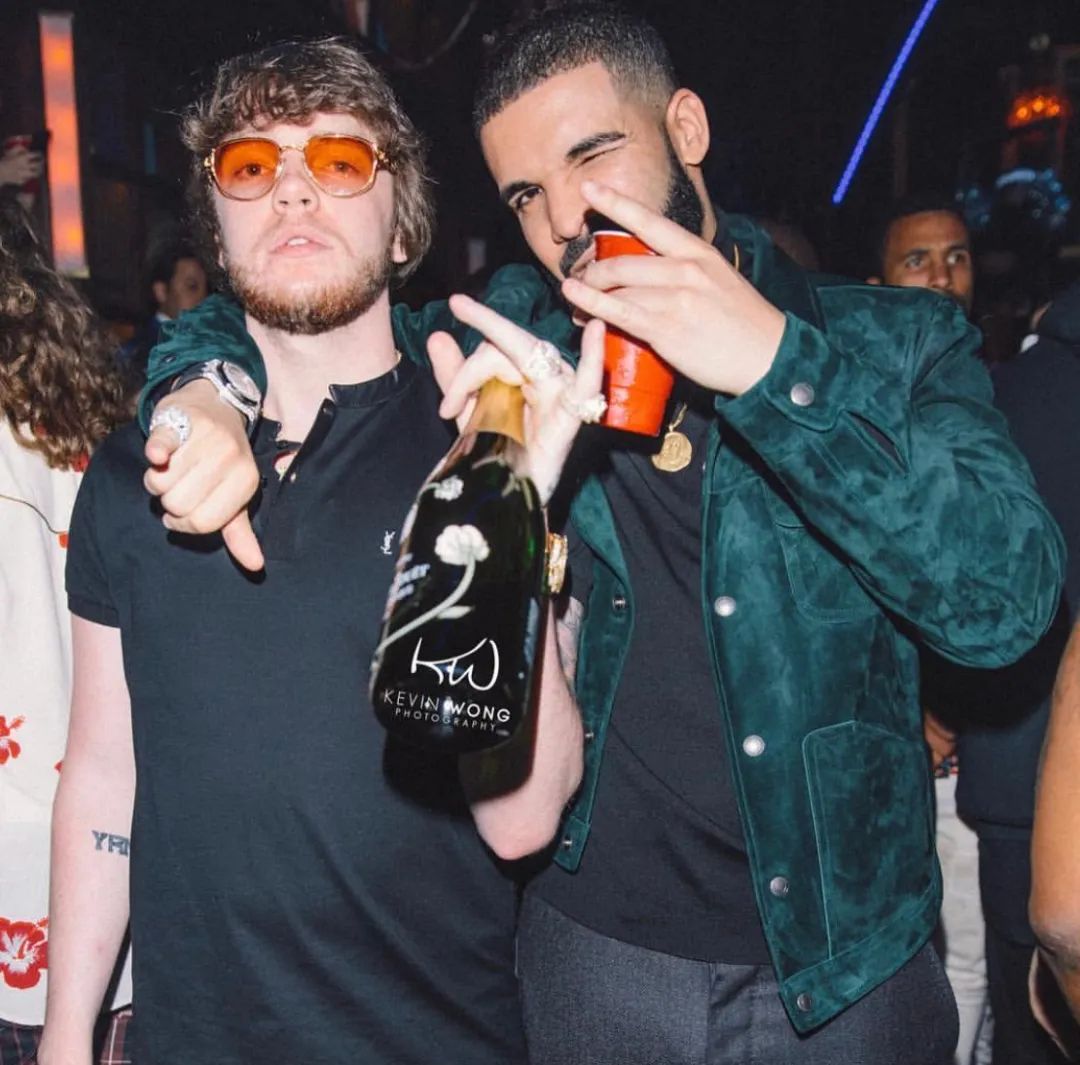 无数一线大牌rapper热单的背后都隐藏着一个26岁的白人小伙