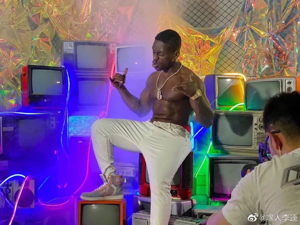 我“审问”了嘿人李逵,并没有发现他辱华的证据 | 第2张 | 嘻哈中国 我“审问”了嘿人李逵,并没有发现他辱华的证据 | 第2张