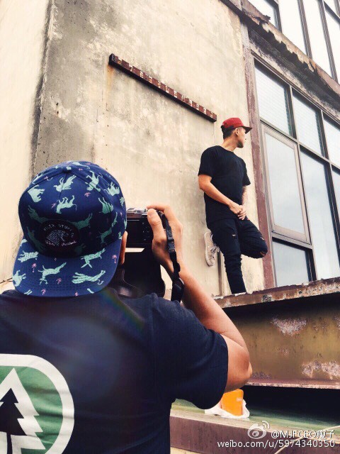 来自木栅的那些rapper中，瘦子或许是最特别的那一个