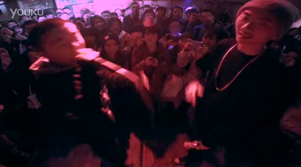 让谢帝幼杀CB新秀Melo僵尸告诉你什么才是吊押韵丨押韵狂魔2.0