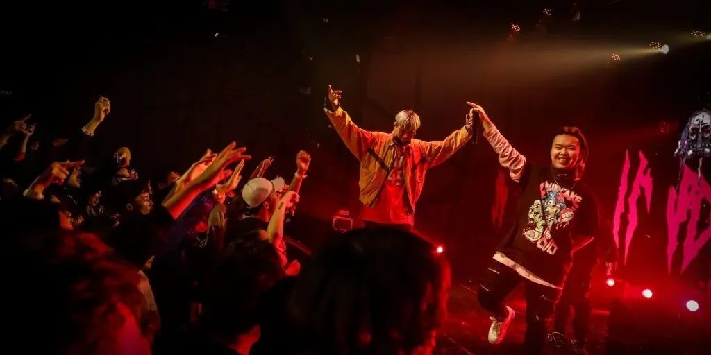 插头专访 | 深蓝儿童：新的宠物是三只头的狗！