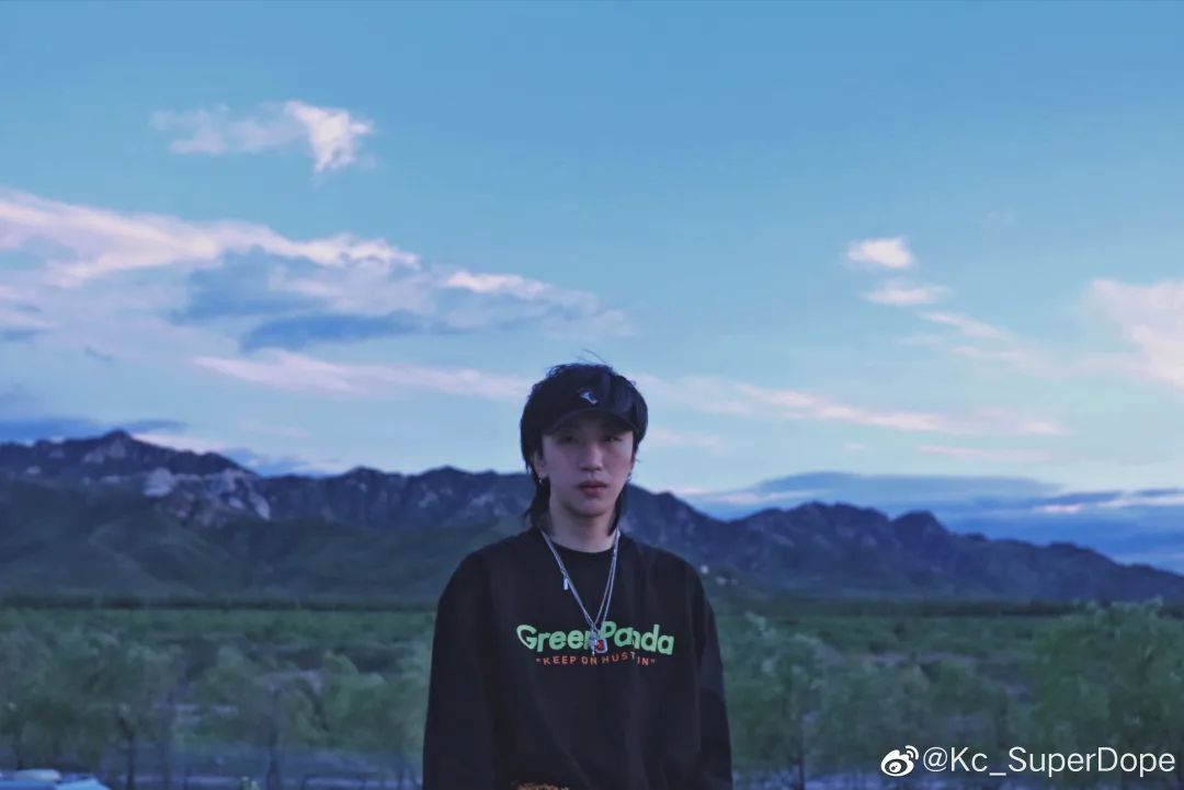 Kc左元杰专访 | 周冬雨来参加《说唱听我的》? | 第1张 | 嘻哈中国 Kc左元杰专访 | 周冬雨来参加《说唱听我的》? | 第1张