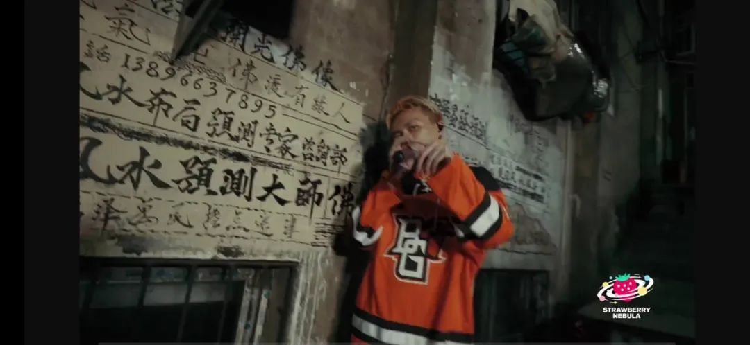 我花18块钱看了GOSH的线上演唱会，没想到他们拍了一部电影 | 第7张