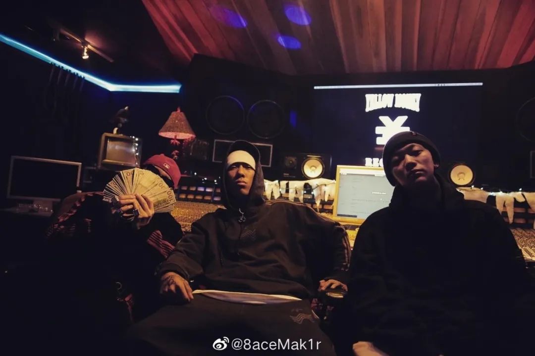 预热了半年PGONE&DOK2&BEWHY的合作终于发布了!亚洲梦之队? | 第1张 | 嘻哈中国 预热了半年PGONE&DOK2&BEWHY的合作终于发布了!亚洲梦之队? | 第1张